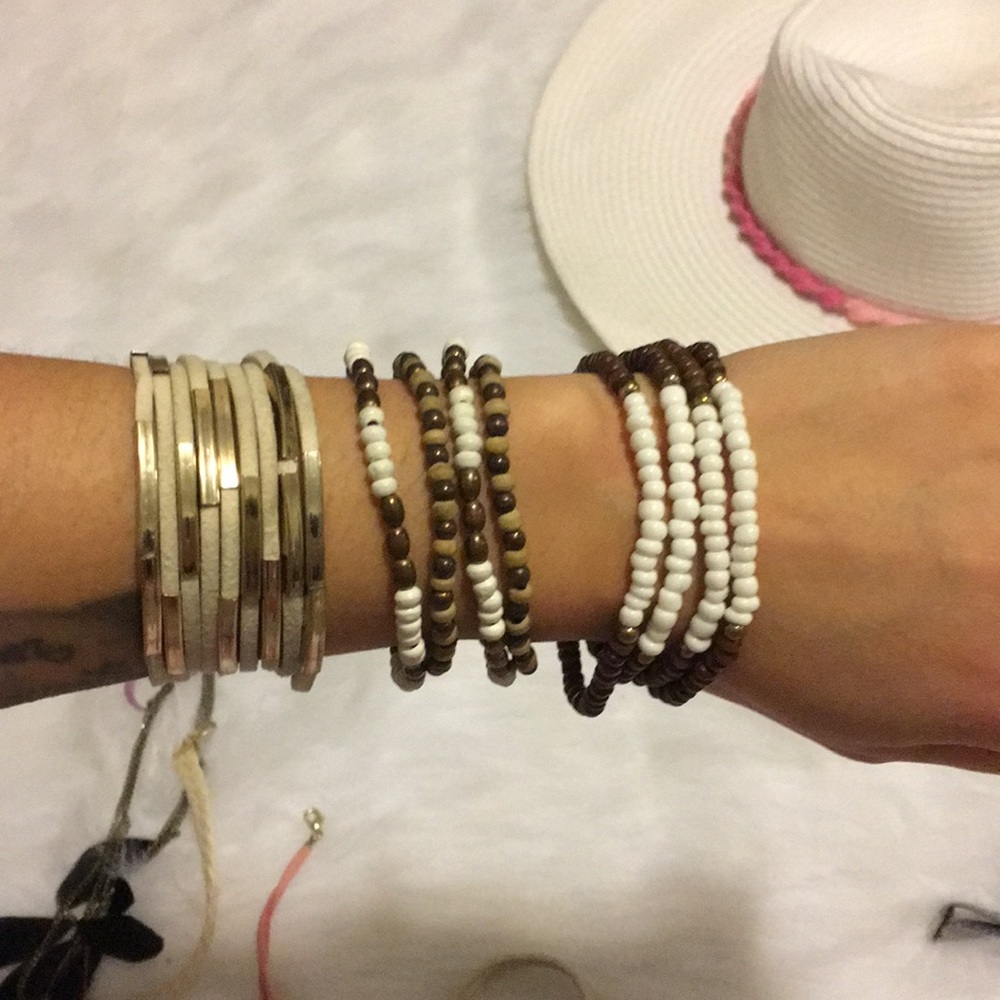 Accessory Bundle - Picture 4 of 6
